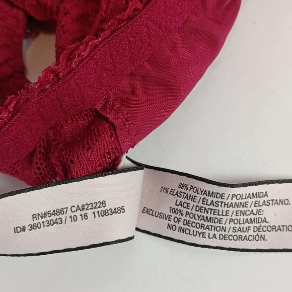 Victoria’s Secret  Women's Bra Bralette Red Lace Racerback Unlined‎ Sz Small - Picture 8 of 9